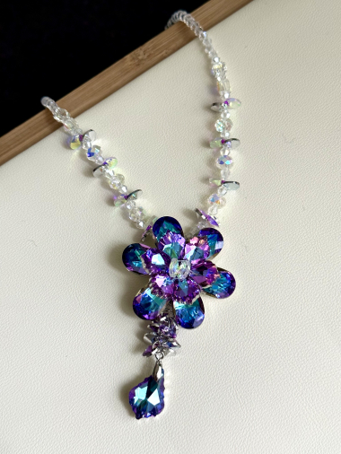 Wholesaler D Bijoux - Crystal beaded flower necklace