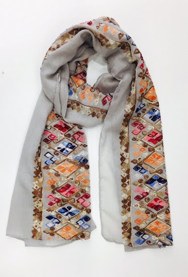 Wholesaler Da Fashion - embroidered scarf