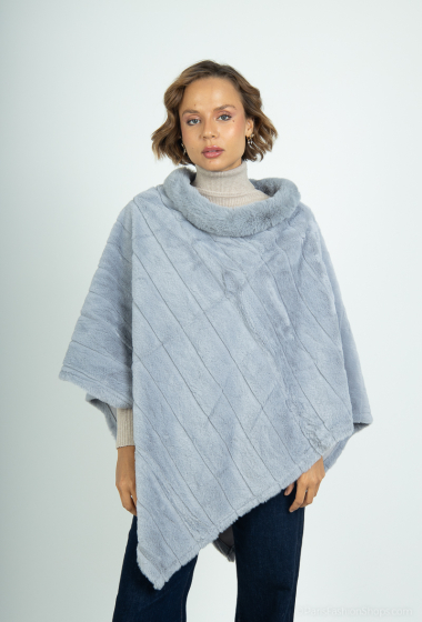 Wholesaler Da Fashion - Faux fur poncho