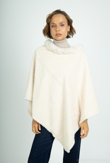 Grossiste Da Fashion - Poncho fausse fourrure