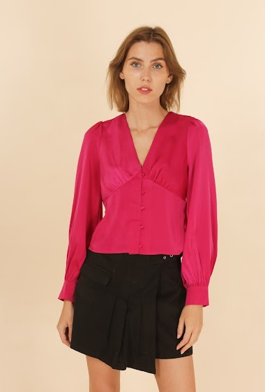 Wholesaler DAPHNEA - V-neck satin blouse