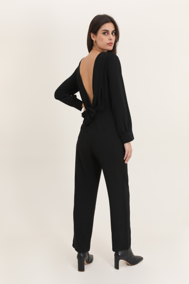 Wholesaler DAPHNEA - Long Sleeve Backless and Tied Blouse