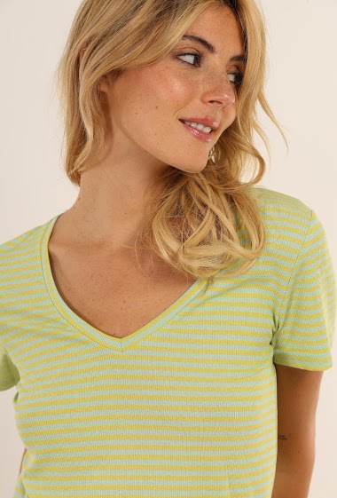 Wholesaler DAPHNEA - Lurexed striped v-neck t-shirt