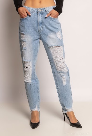 Wholesaler Daysie - Ripped raw edge boyfriend jeans