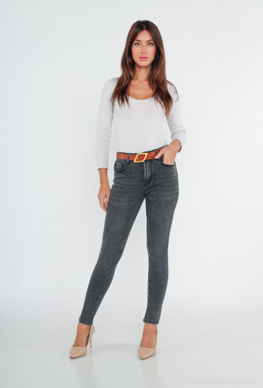 Wholesaler Daysie - GRAY SKINNY JEANS WITH FAUX BELT