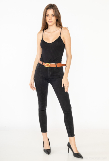 Wholesaler Daysie - GRAY SKINNY JEANS WITH FAUX BELT