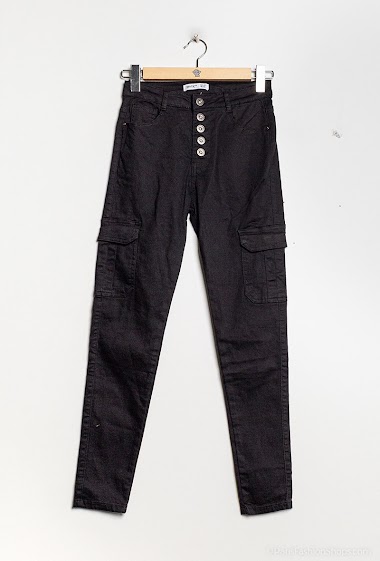 Grossiste Daysie - Jeans cargo avec bouton et poches