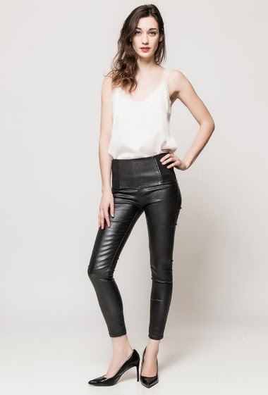 Shiny leggings in leatherette with glitter