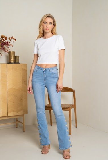 Wholesaler DENIM LIFE - Skinny stretch flare jeans with gold buttons