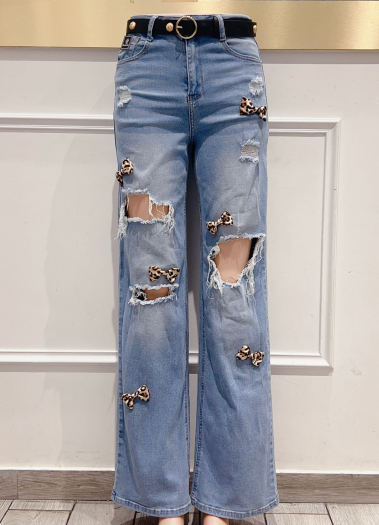 Wholesaler DENIM LIFE - Ripped stretch skinny flare jeans with chain