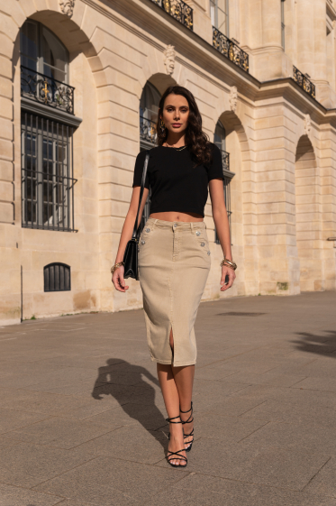 Wholesaler DENIM LIFE - Mid-length stretch denim skirt with diamond buttons