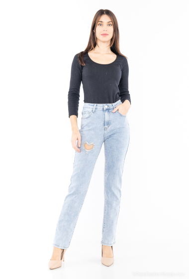 Wholesaler DESTINA - Straight jeans with pearl heart motif