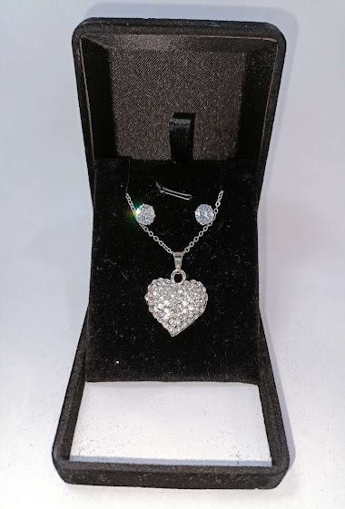 Wholesaler Diamond - BIG STRASS HEART BOX