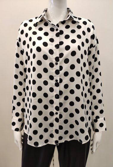 Shirt with polka dots