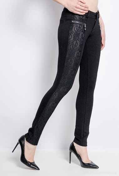 Großhändler E.DIVA - Jeggings with lace