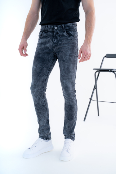 Washed gray slim jeans Snow effect
