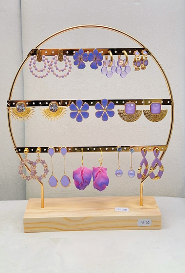 Wholesaler Ella Ella - Lot of earrings without display