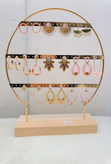 Wholesaler Ella Ella - Lot of earrings without display