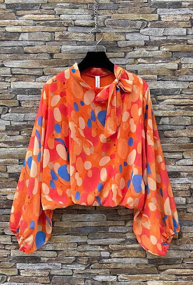 Wholesaler Elle Style - ANIELLA blouse, printed with romantic fluid sleeves, chic and trendy with viscose lining.