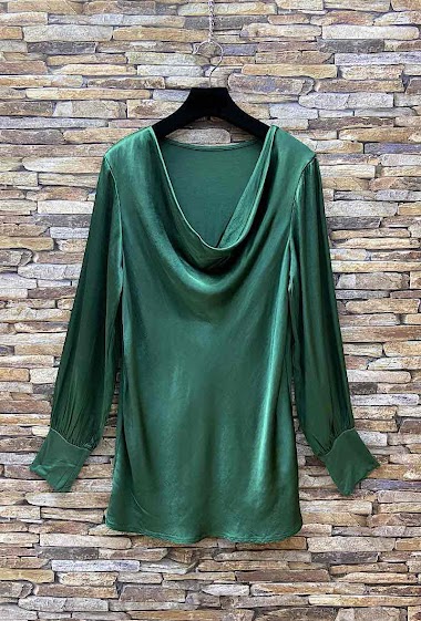 Wholesaler Elle Style - ARMEL blouse, cowl neck, flowing and romantic, satiny front long sleeves.