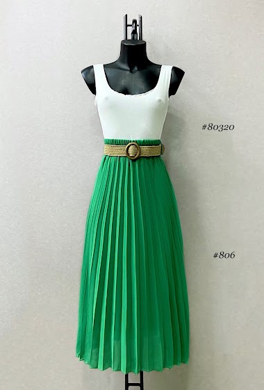 LOIS skirt, very fluid pleated with viscose lining and bohemian belt.