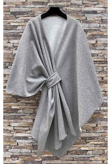 Grossiste Elle Style - Cape poncho ELANIE en drap de laine effet bohème.
