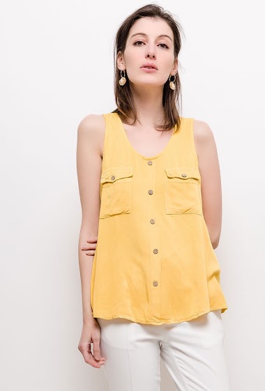 Wholesalers Elle Style - ALISON Viscose fluid tank top with buttons. Chic and bohemian.