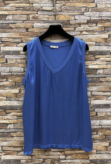 Wholesaler Elle Style - AMARA tank top, fluid and romantic, satin silk effect at the front.