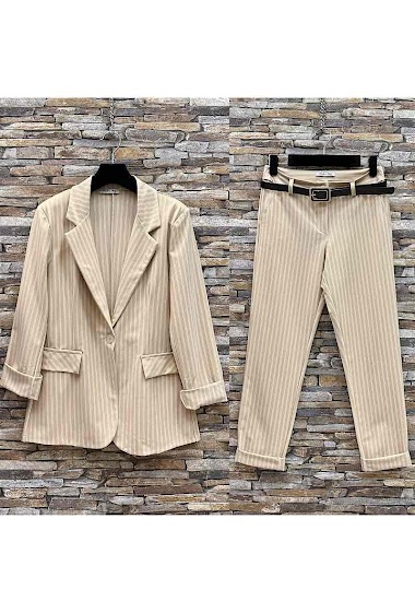Mayorista Elle Style - EMMA Set. blazer jacket and pants. with chic and trendy stripes.