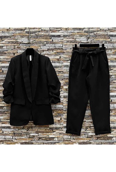 Großhändler Elle Style - EMMY Set. blazer jacket and pants with lining. chic and trendy.