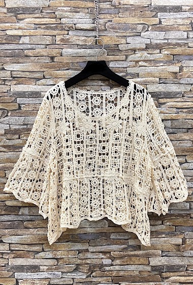 Wholesaler Elle Style - ADELE top in cotton crochet. boho chic and romantic