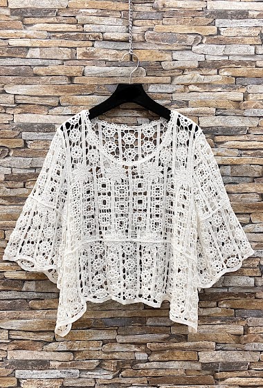 Wholesaler Elle Style - ADELE top in cotton crochet. boho chic and romantic