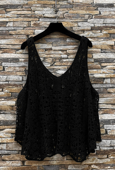 Wholesaler Elle Style - CLARE top in cotton crochet, bohemian chic and romantic