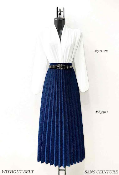 Wholesaler Elle Style - NINNA pleated skirt, shiny, romantic and chic.