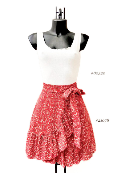 Mayorista Elle Style - RITA Flowing ruffled skirt with flower print.