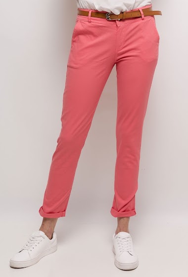 Grossistes Elle Style - Pantalon Chino GREYSON taille haute classique en coton avec poche et ceinture.