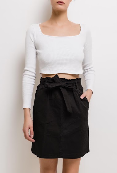 Wholesaler Elle Style - OANA Cotton skirt with bow belt. With front pockets.