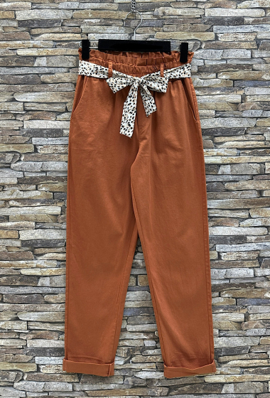 Wholesaler Elle Style - CHRISY cotton pants with scarf-inspired belt, front pockets