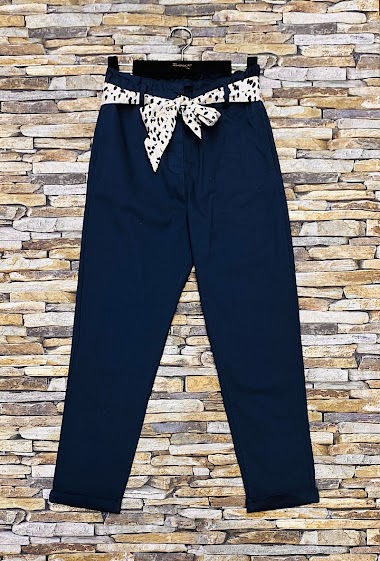 Wholesaler Elle Style - CHRYS Cotton pants with scarf-inspired belt, 2 front pockets with zip and button