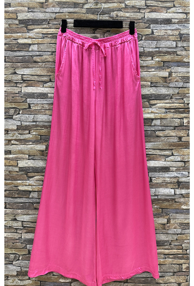 Wholesaler Elle Style - Wide, fluid and romantic JIBEI pants, satin viscose with front pockets.