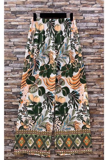 Wholesaler Elle Style - Wide printed MELANIE trousers, fluid and romantic in viscose
