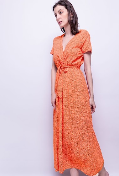 Wholesaler Elle Style - Bohemian MARCELINE cross wrap dress with very chic daisy print.