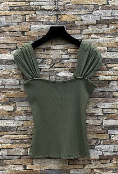 Wholesaler Elle Style - FRILLA top with trendy sleeve