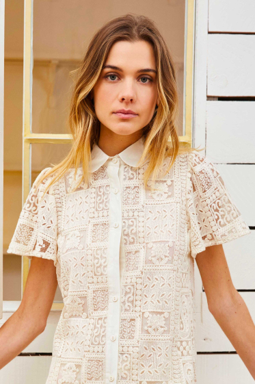 Wholesaler ELLI WHITE - Short-sleeved lace shirt