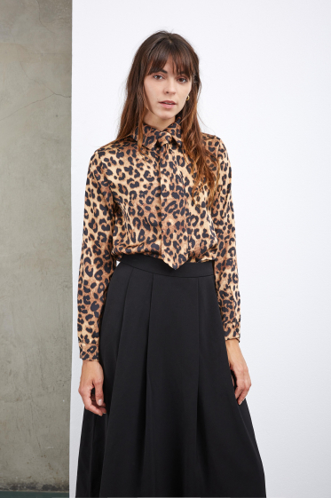 Wholesaler ELLI WHITE - Leopard print shirt with tie