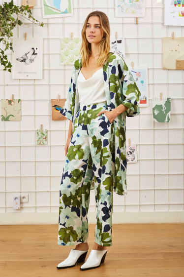Großhändler ELLI WHITE - Bedruckter Kimono mit Gürtel