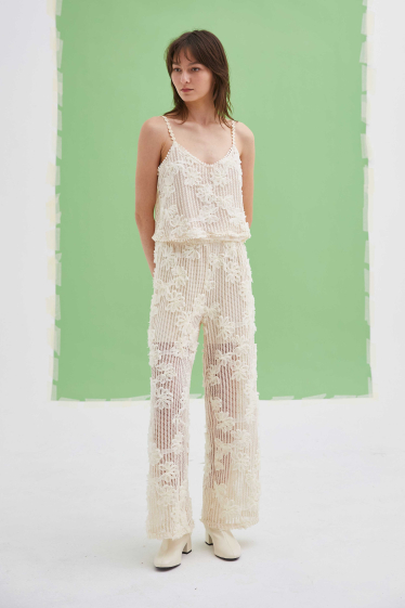 Wholesaler ELLI WHITE - Lace pants with short lining