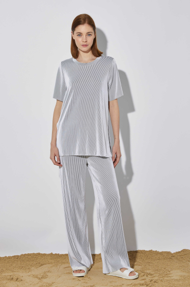 Wholesaler ELLI WHITE - Flowing pants in stretchy textured material
