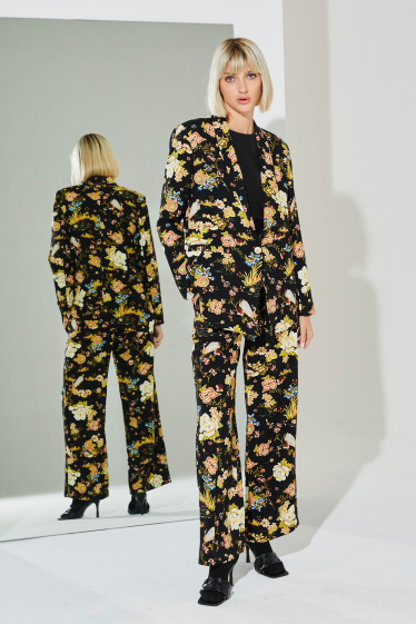 Wholesaler Lily White - Floral print pants