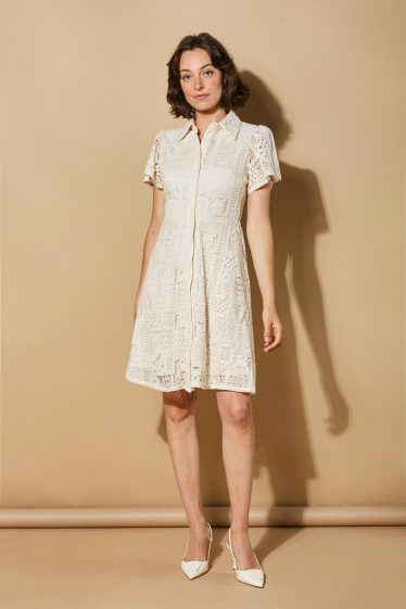 Wholesaler ELLI WHITE - Short sleeve lace short shirt dress